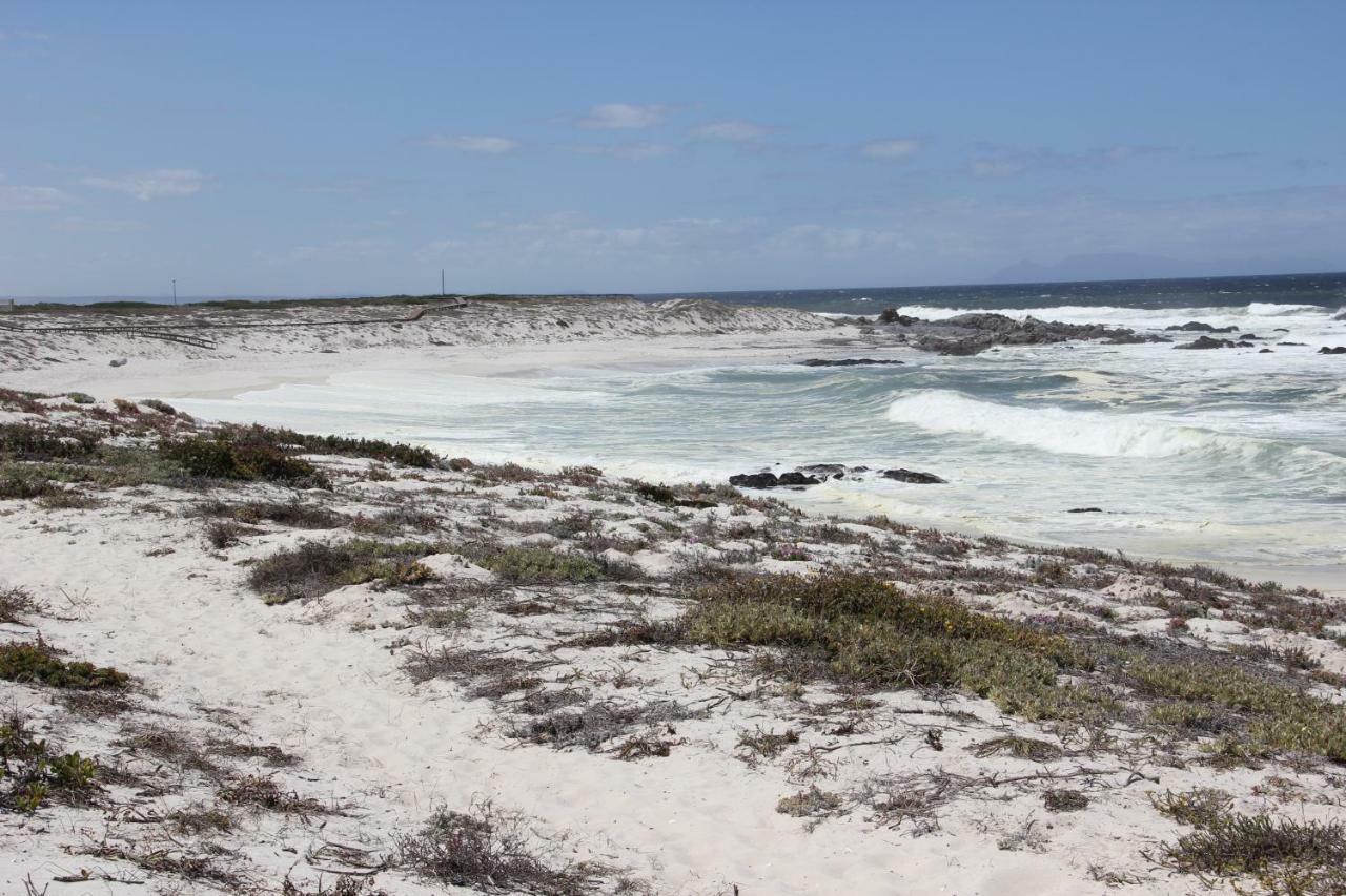 Pearl Bay Beach Home Yzerfontein Dış mekan fotoğraf