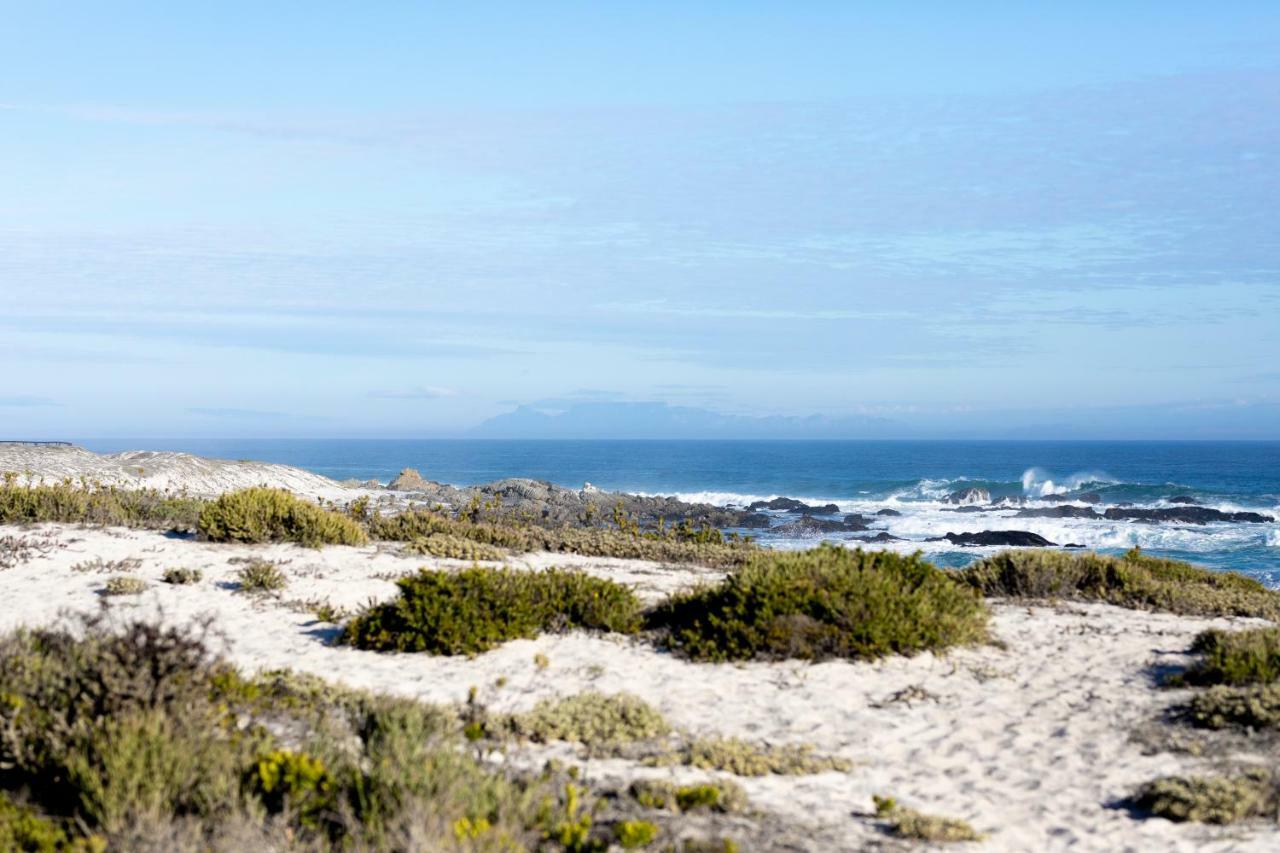 Pearl Bay Beach Home Yzerfontein Dış mekan fotoğraf